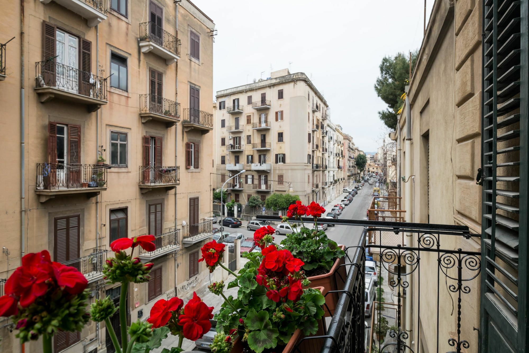 Aragona Rooms Palermo Luaran gambar